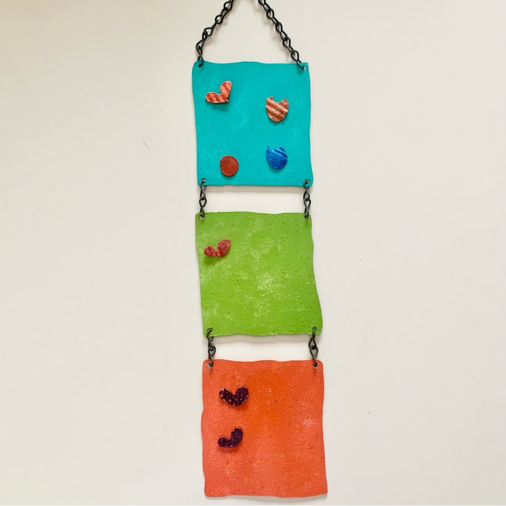 Hanging Magnetic Metal Photo Board With Magnets Orange Blue Green